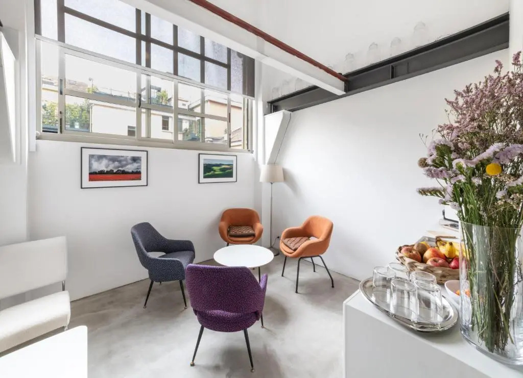 Loft 19