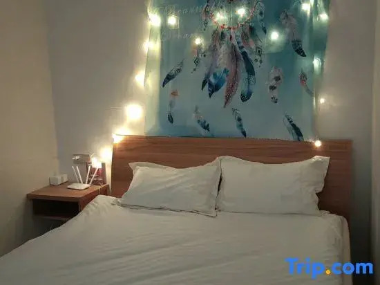 Youyi Theme Apartment (Quanzhou Dongche Station)