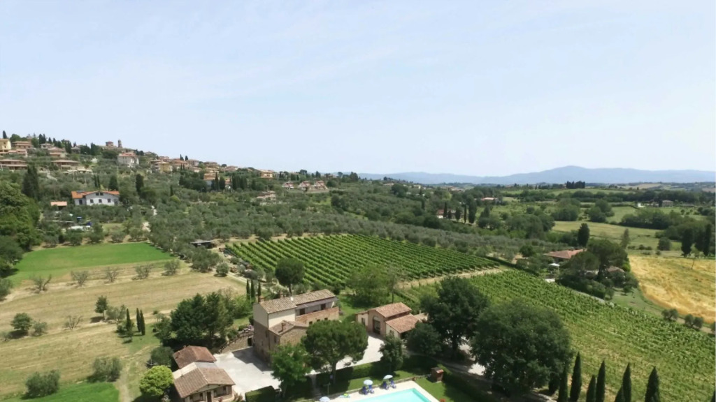 La Villa a Charming Villa With Swimming Pool-la Villa
