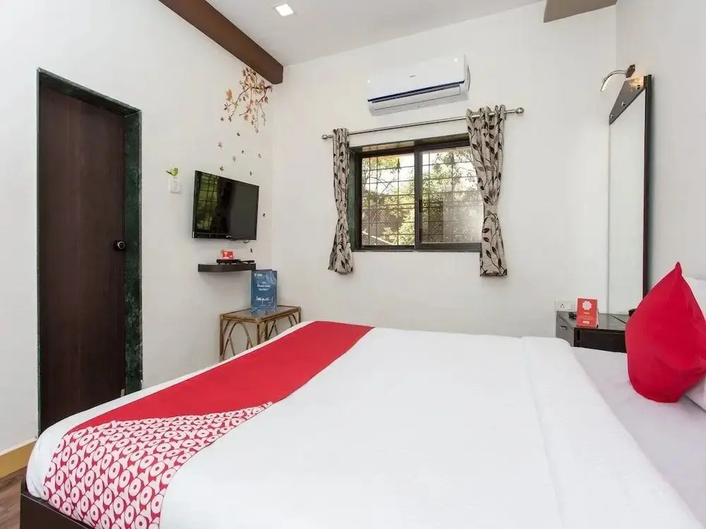 Meera Vatika by OYO Rooms