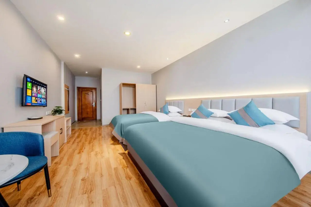 Kunming Changshui Airport Dezun Business Hotel