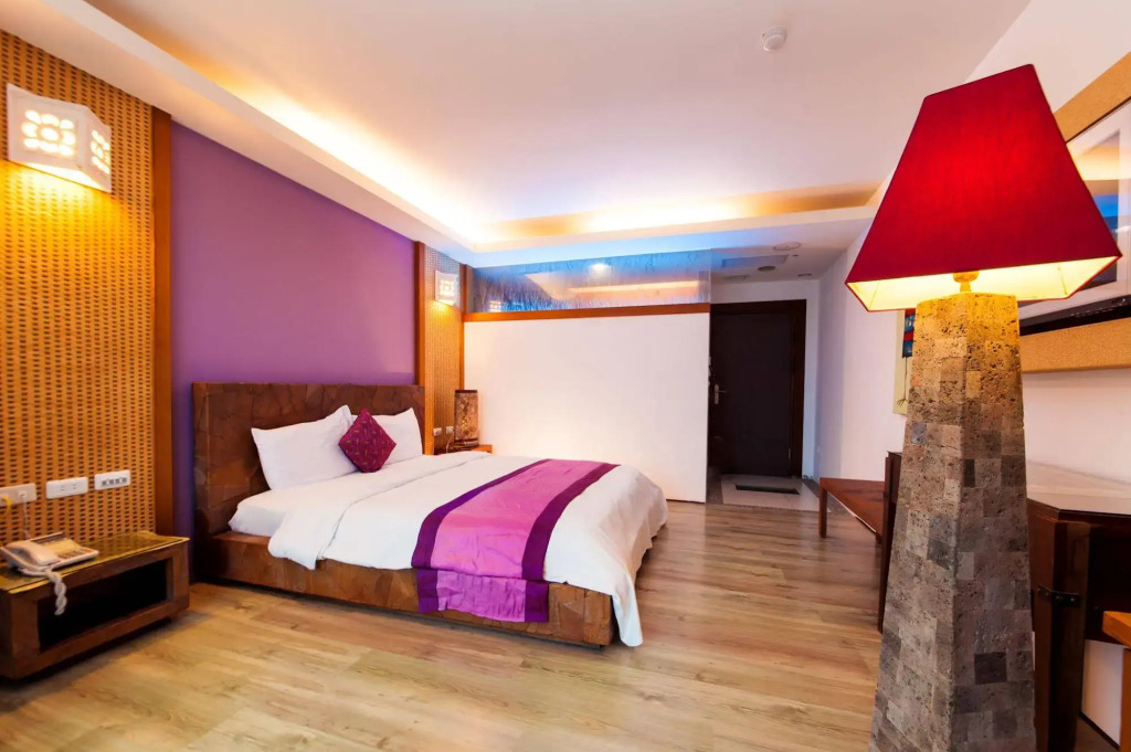 Seasons Bali Fashion Inn