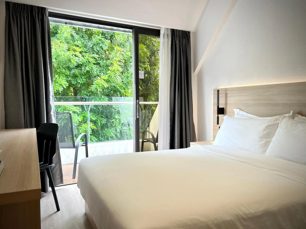 Rest Bugis Hotel