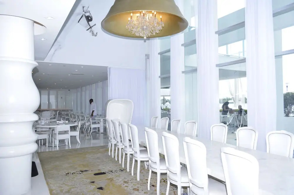 Suite 1100 West Av - in a 4 Hotel Pool With DJ #601