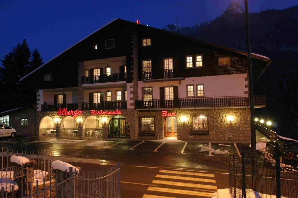 Hotel Des Alpes