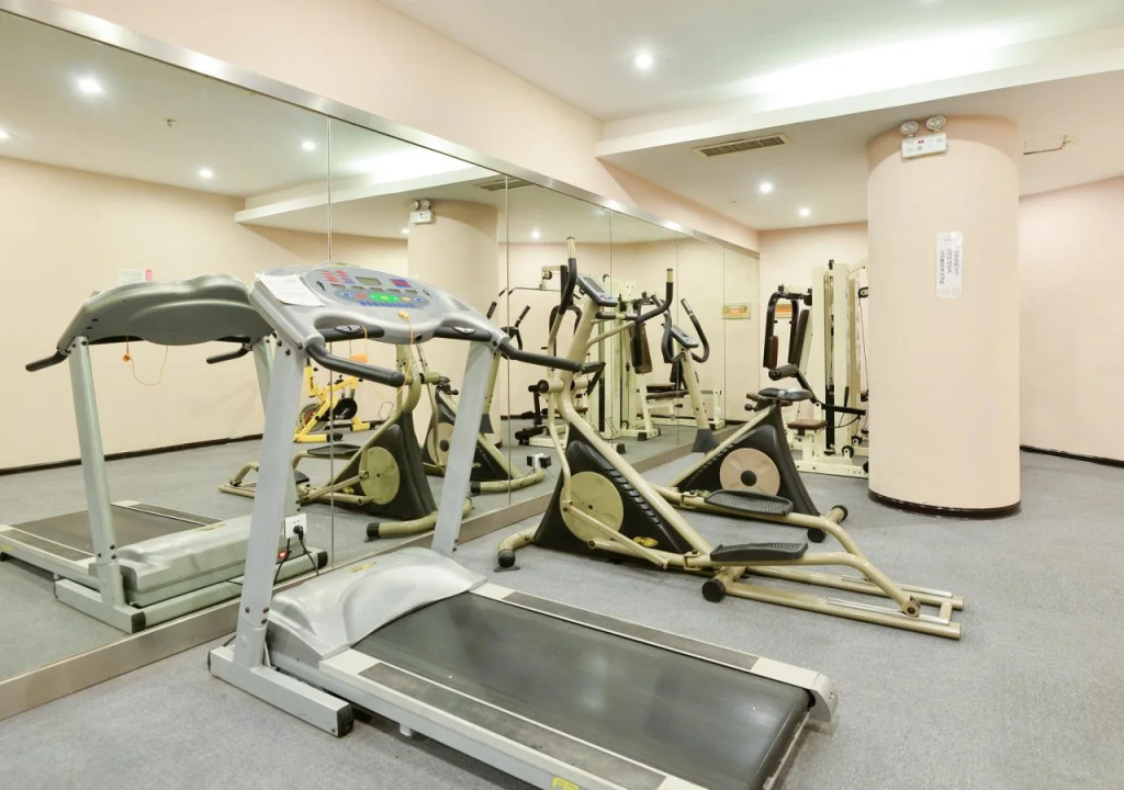 Yashidu Suites Hotel