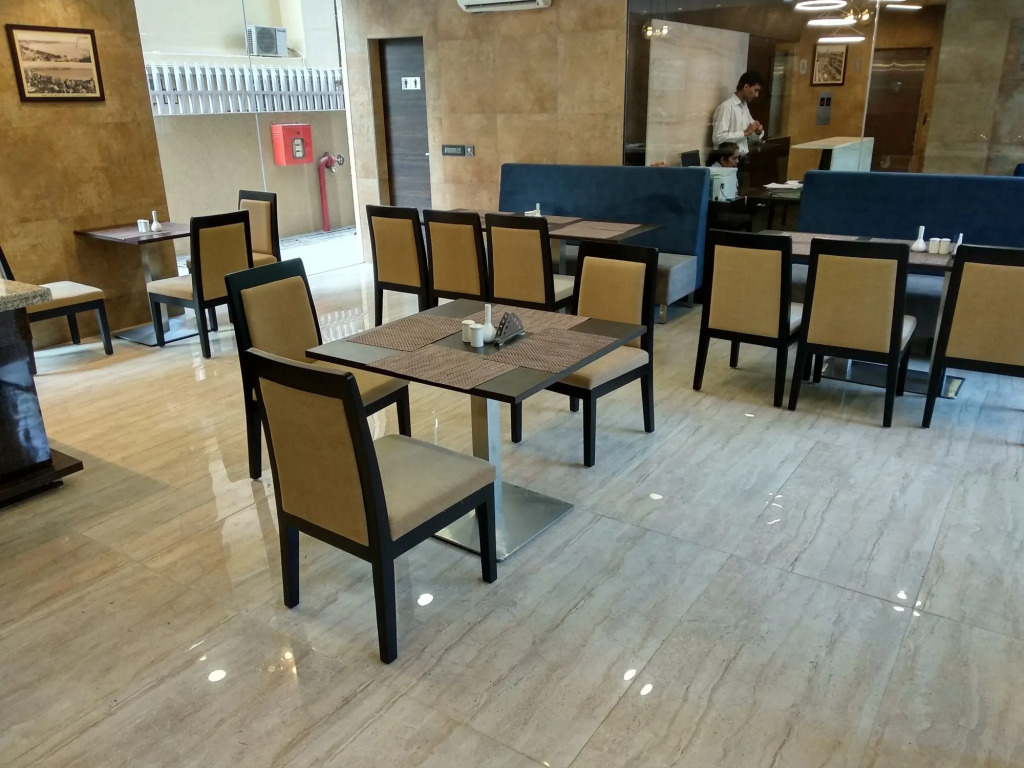 Hotel Mumbai House Andheri East, Mumbai