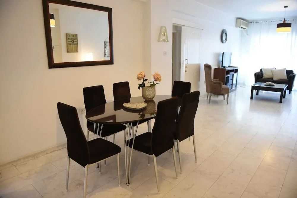 Angela's Luxury Apartments