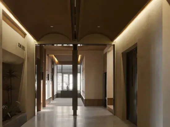 Senyu Hotel (Dazhulin River and City)