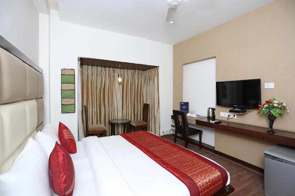 Townhouse Oak Sector 25 Gurgaon