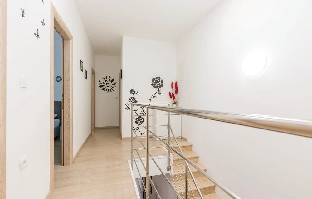Awesome Home in Selce With Wifi and 4 Bedrooms