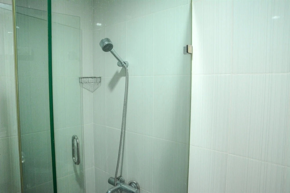 1 Bedroom Tamansari Semanggi By Travelio