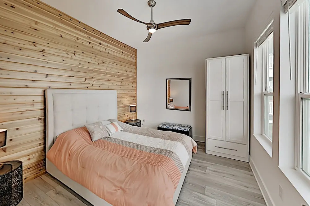 Walk To Beach! Custom Gulf-view New Build W/ Pool 3 Bedroom Home