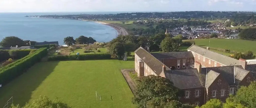Jersey Accommodation and Activity Centre - JAAC Hostel