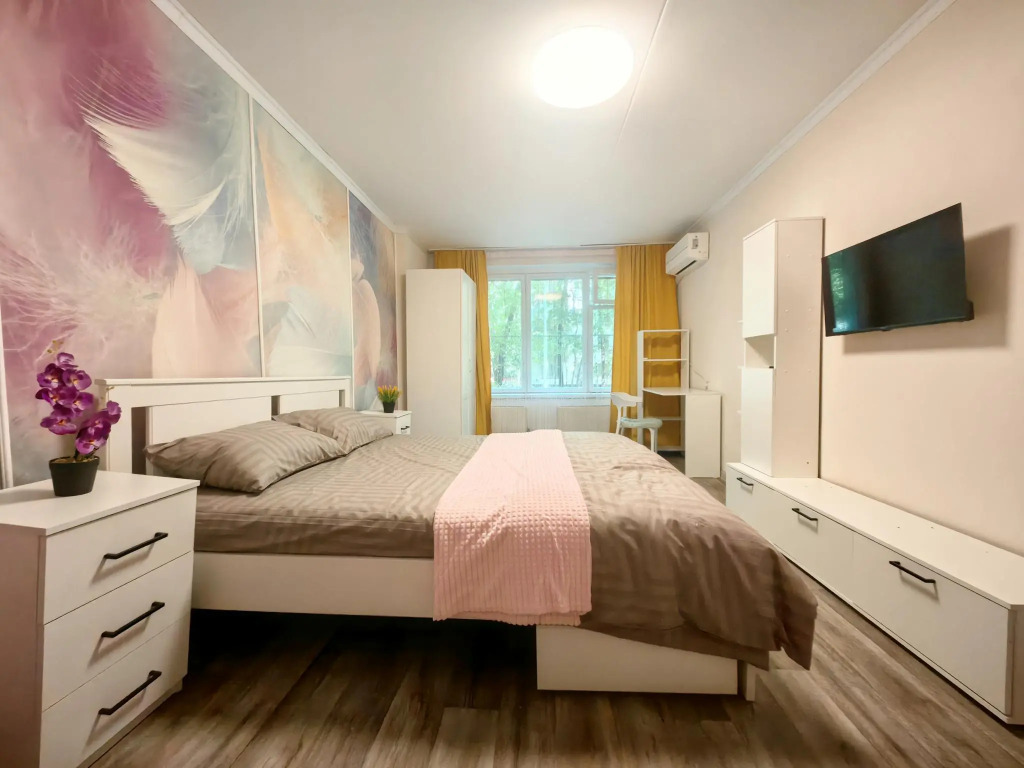 Two-rooms apartment "Feathers"