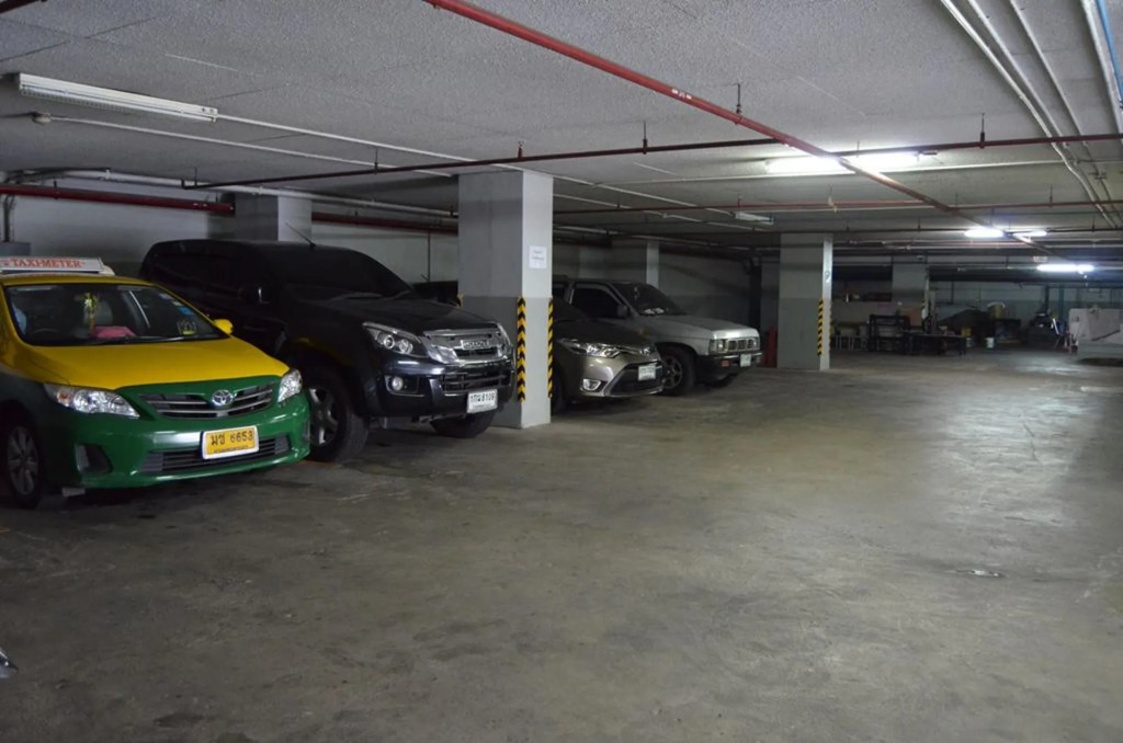 GM Complex Apartment