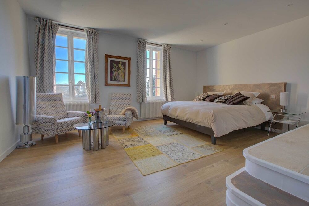 Chateau Du Palanquey & Spa, Saint Colombe Image 0