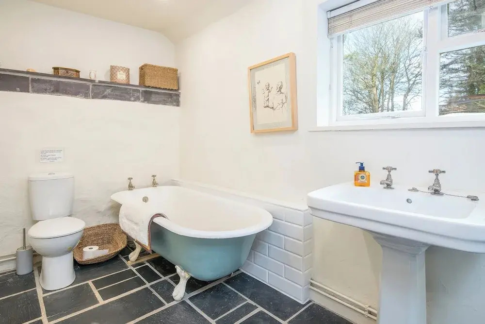 Leeward Cottage