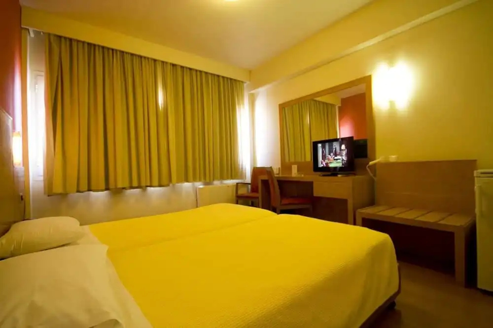 Diana Hotel