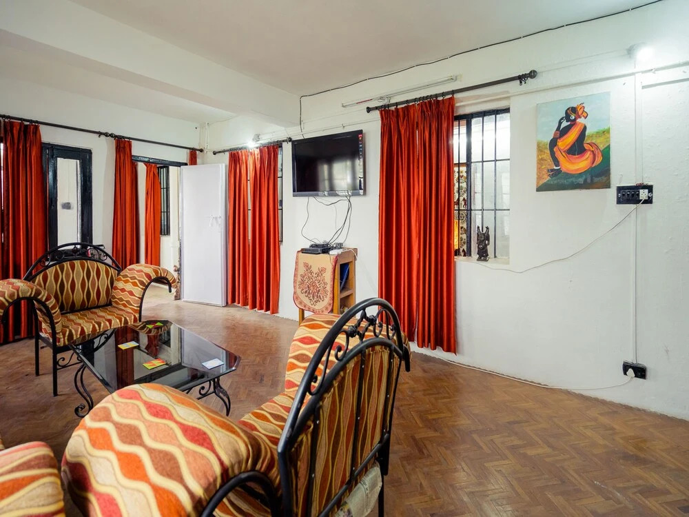 OYO 13707 Home Valley View 3BHK Vincent Hill