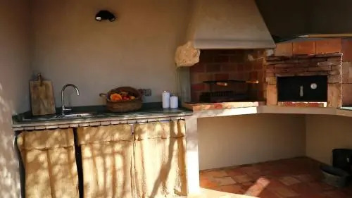 Villa Madra