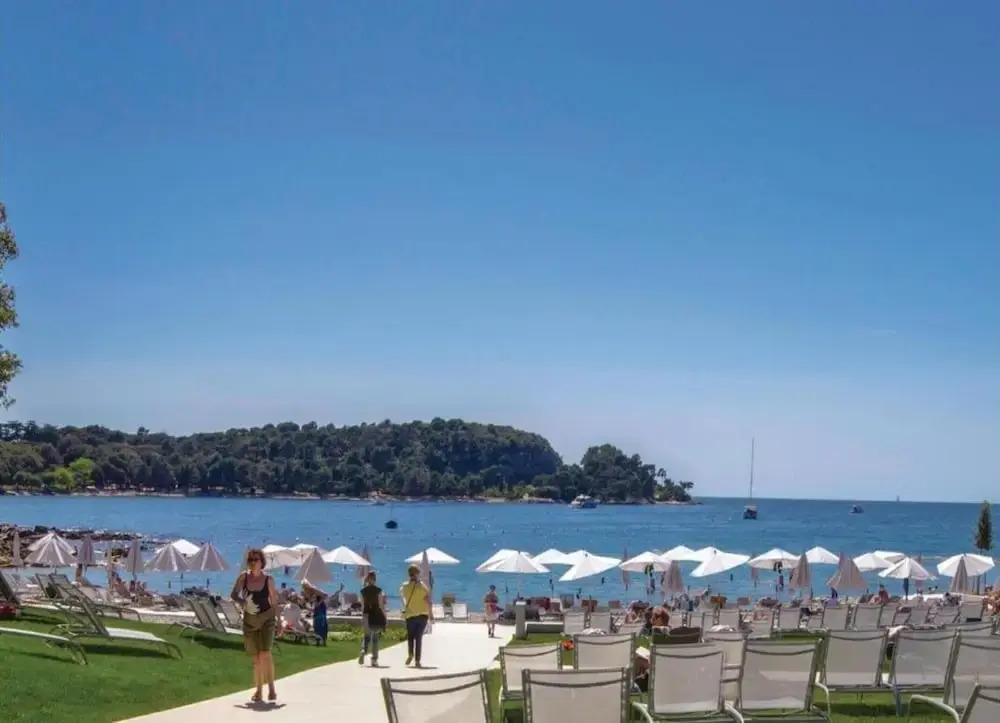 Villa in Rovinj with Private Pool and Sea Nearby
