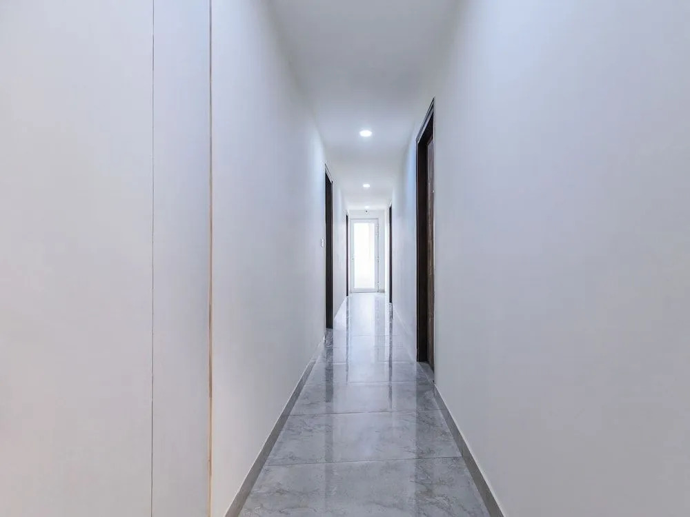 OYO 25086 Hotel Prince Plaza