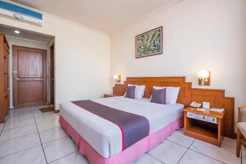 Baltika Hotel by OYO Rooms