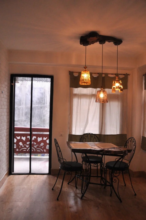 Mulmi House