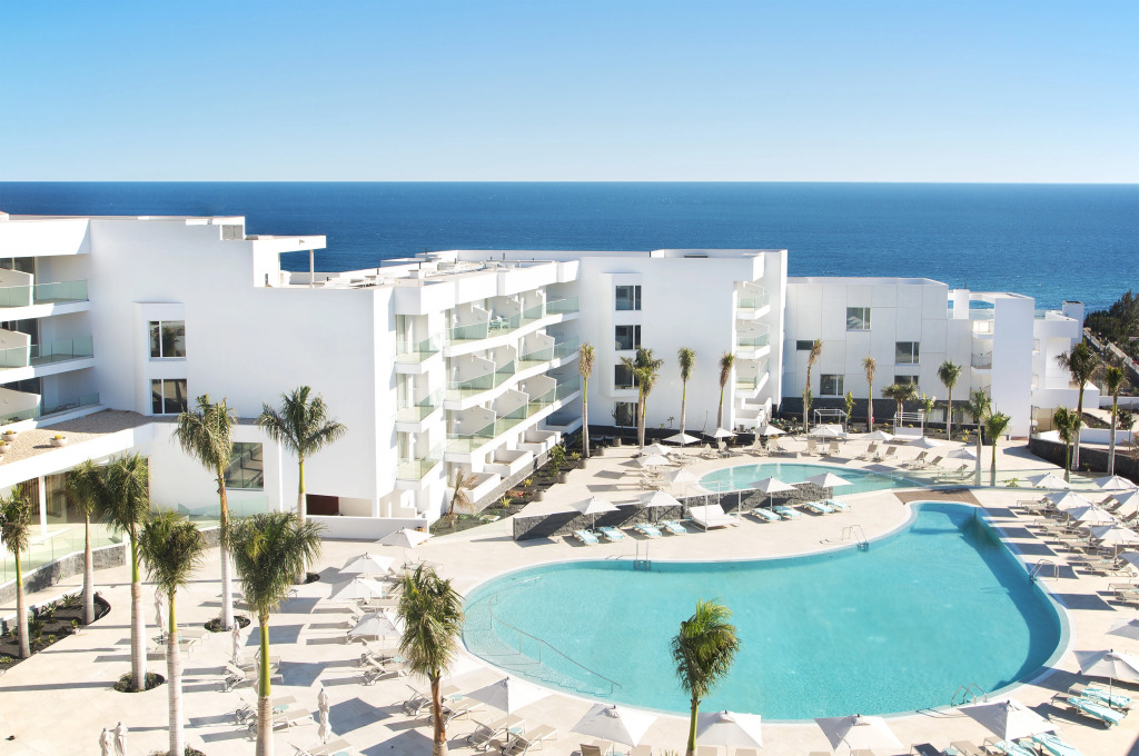 Hotel Lava Beach