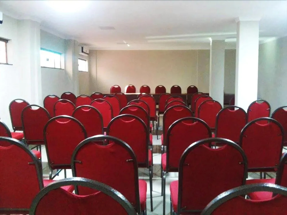 Turis Hotel & Choperia