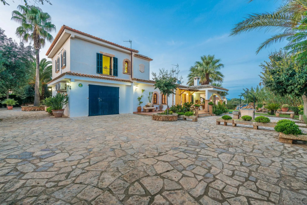 Villa Santa Eulalia Petit