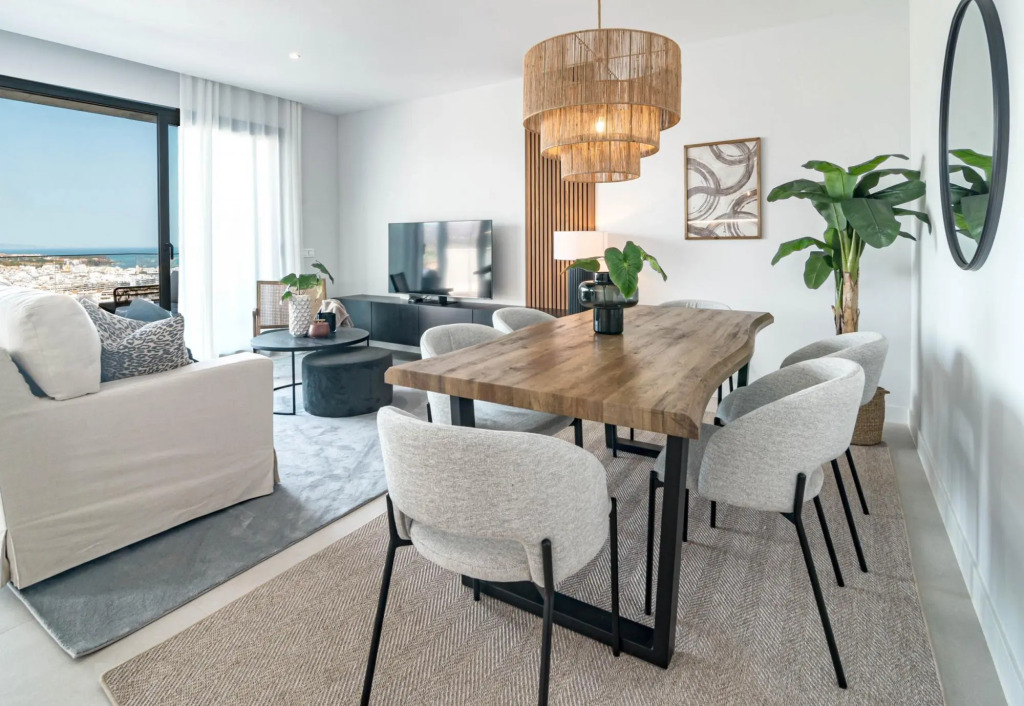 Lme9.f1- Penthouse, Amazing Views, Families Only