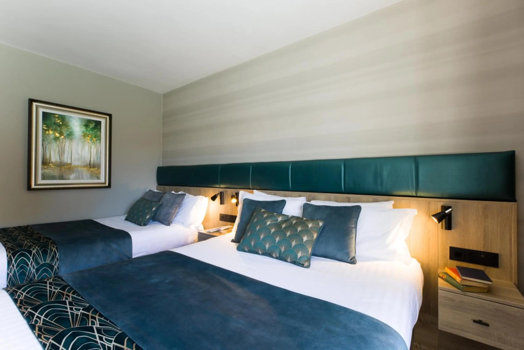 Scotts Hotel