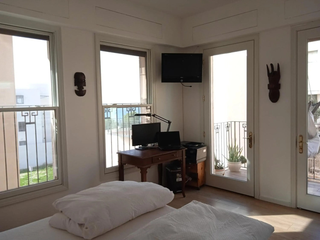 Jaffa sea front, luxury Duplex, Port & Old City 2m walk