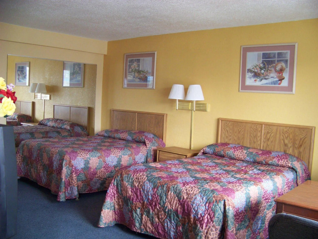 American Motor Inn - Rock Island