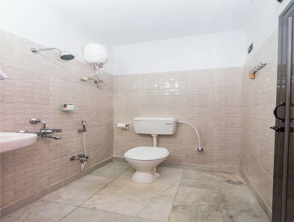 OYO 9312 Bharat Apartment