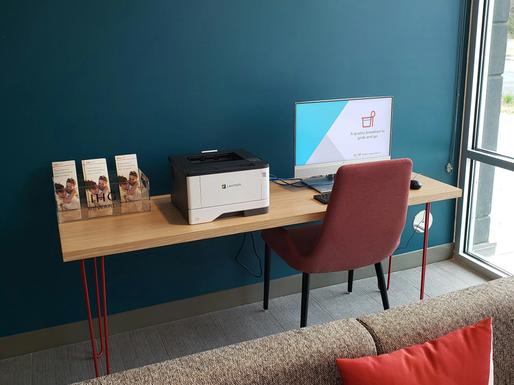 avid hotels - Salem by IHG