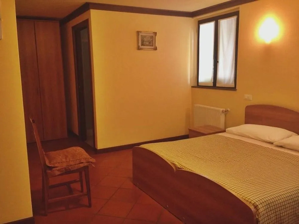 Alloggio Agrituristico Ronchi Di Fornalis