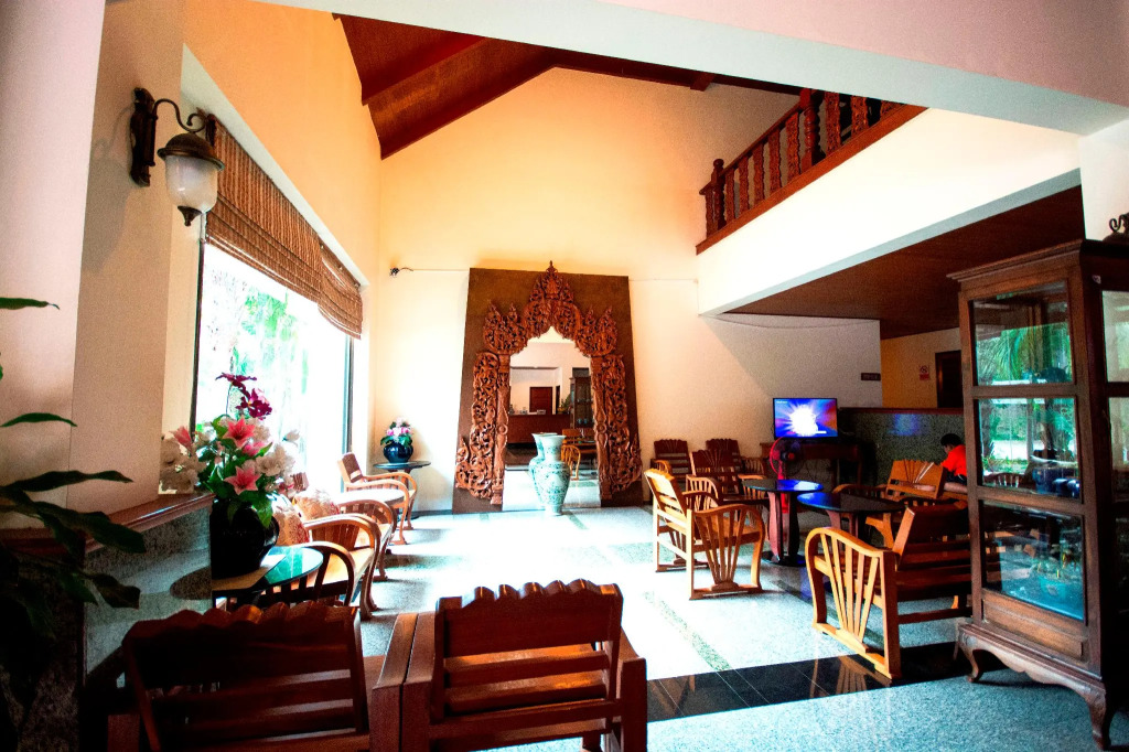 Tak Andaman Resort & Hotel