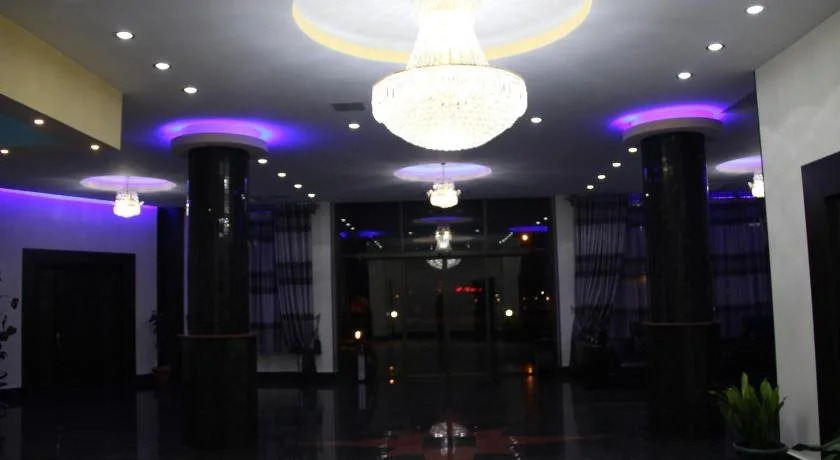 Hotel Patrioti