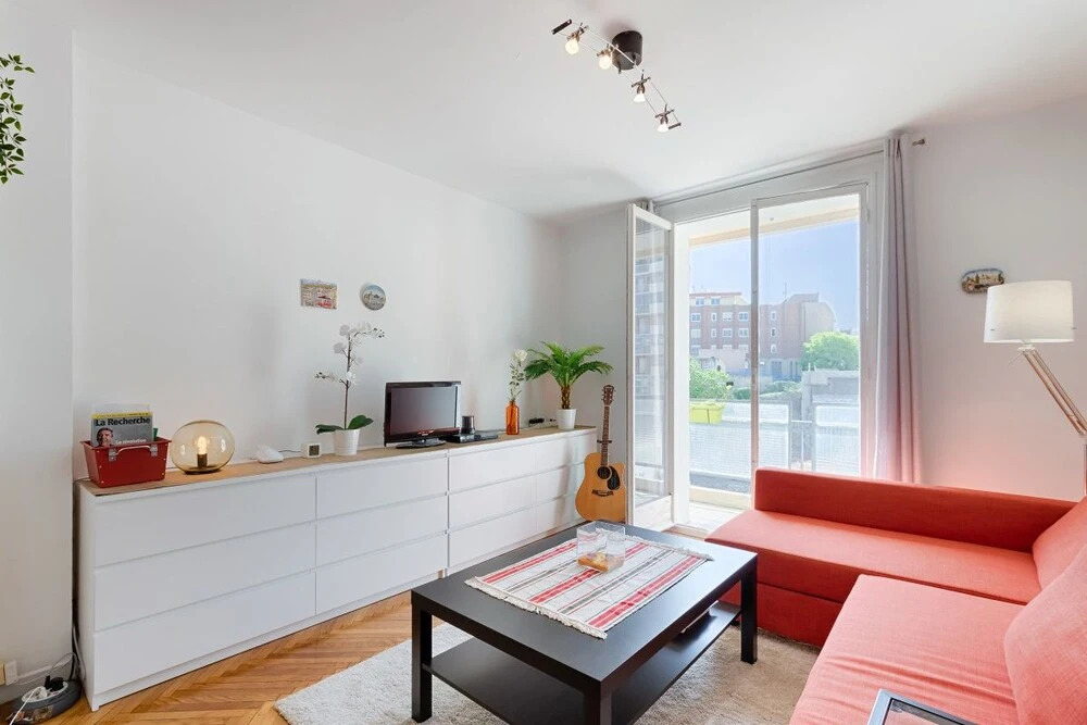 Bright Apartment in the Heart of Joliette