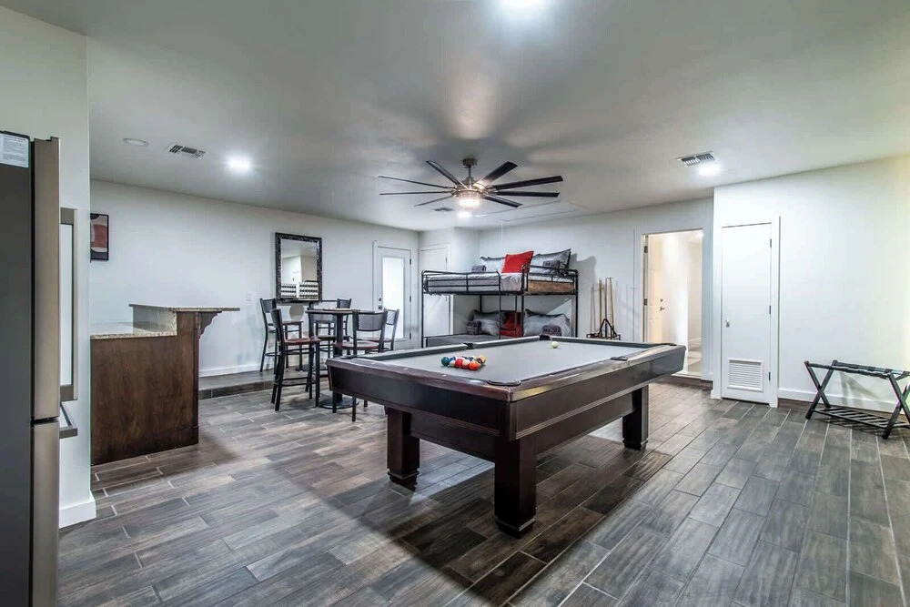 Coastal Paradise Beachfront House - Sleeps 26