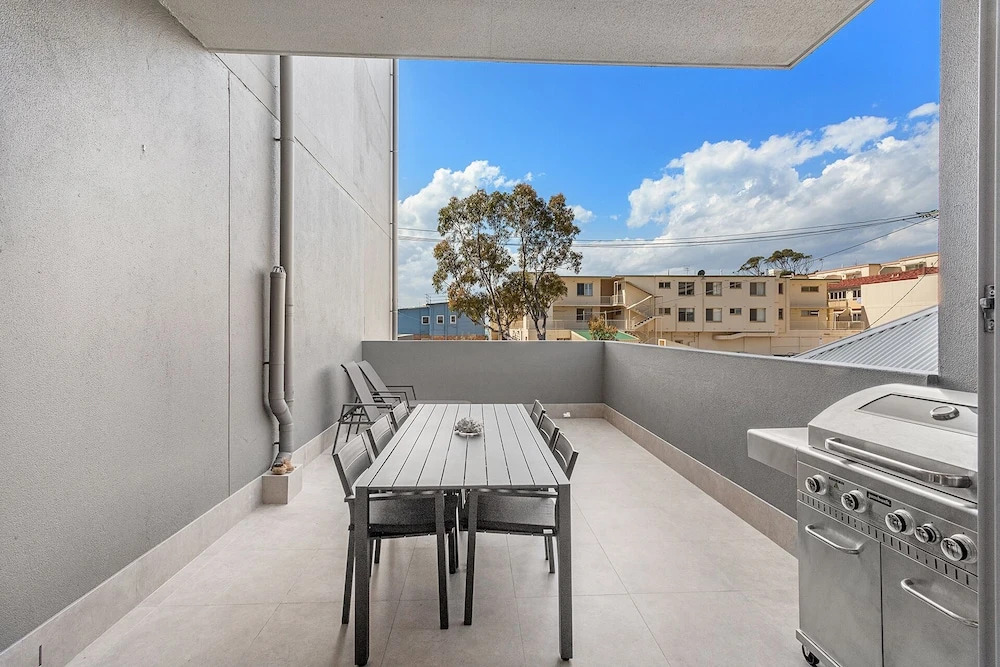 The Shoal Apartments, 108/4-8 Bullecourt Street