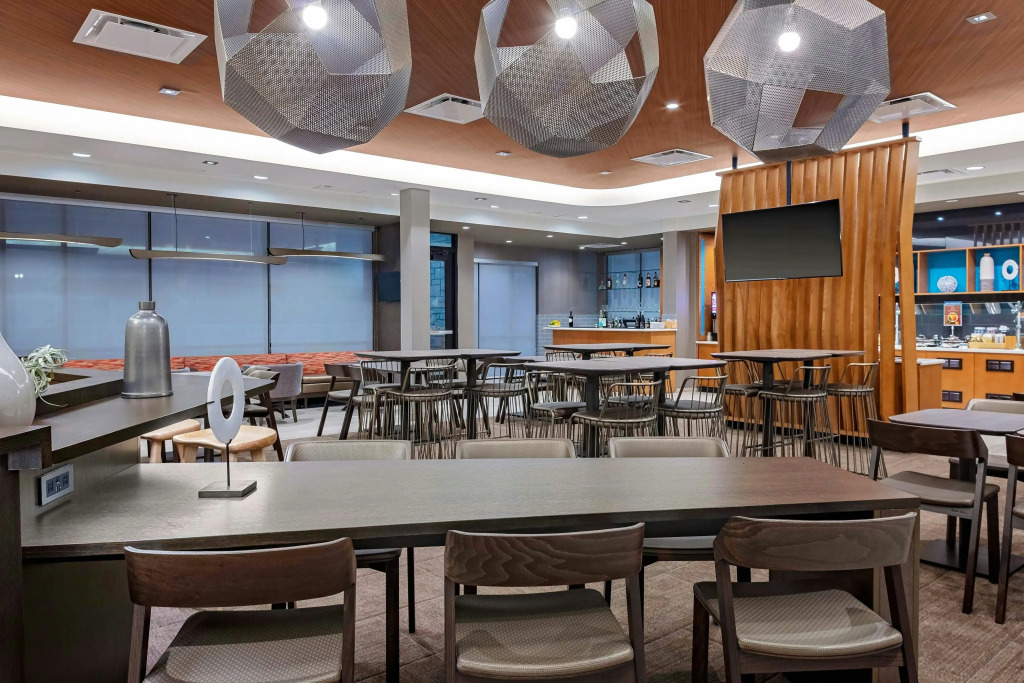 SpringHill Suites by Marriott Kansas City Plaza