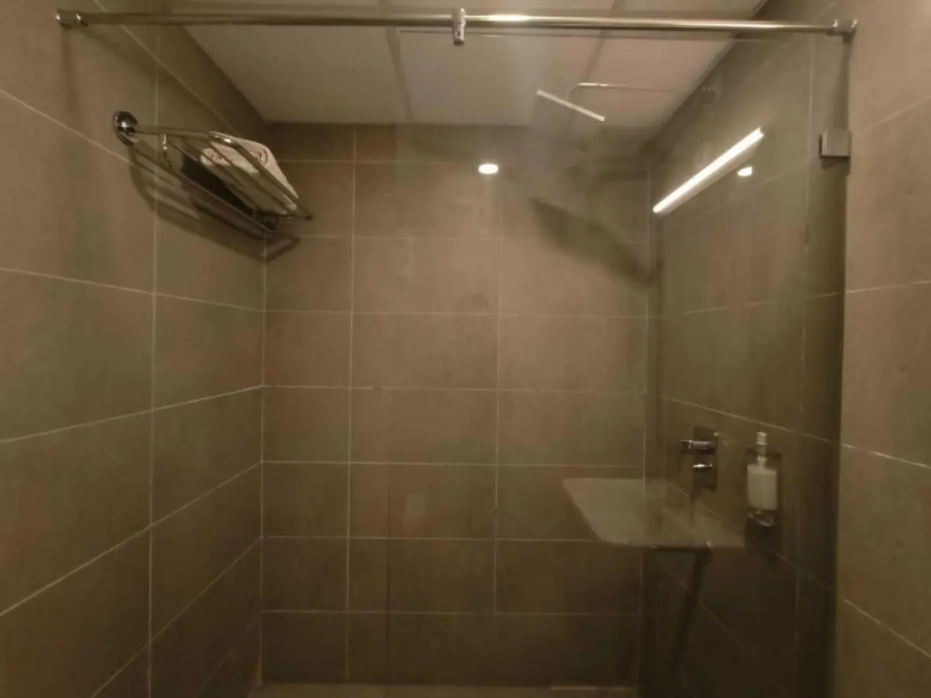 Townhouse Aerosky Grand Near Dwarka Sector 21 Metro Station