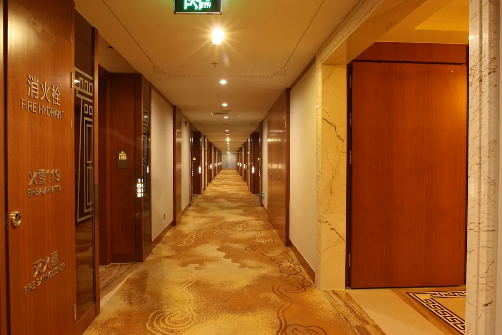 Sapphire Hotel