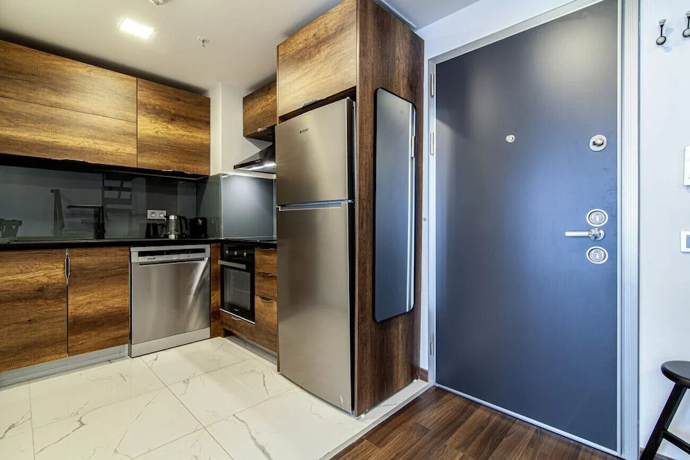 Sleek Residence Flat With Great Location in Sisli