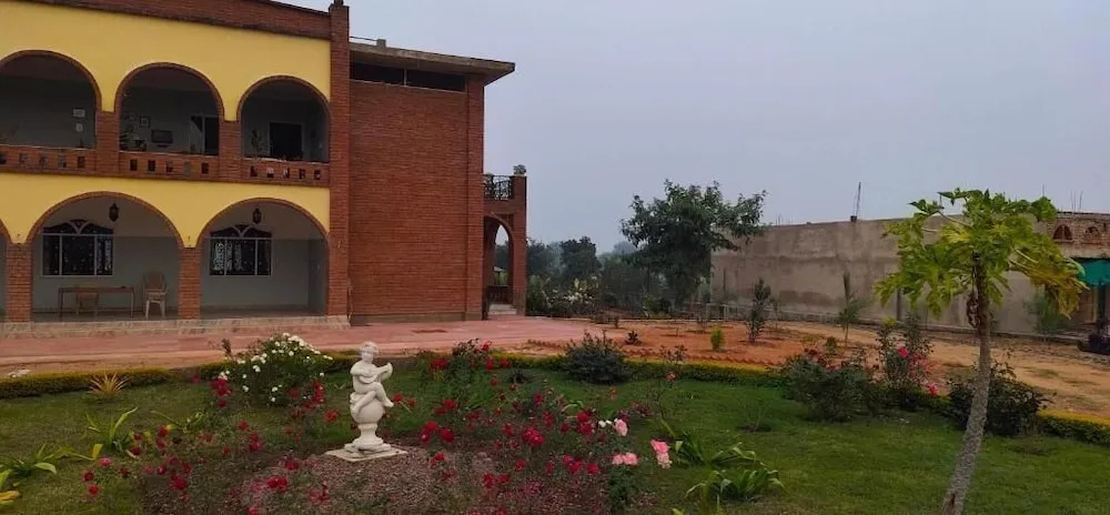 Lalita Homestay Countryside