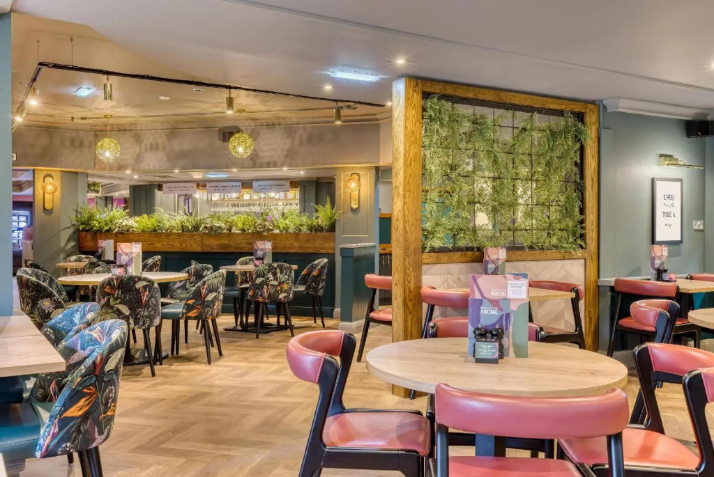 Premier Inn Glasgow Airport